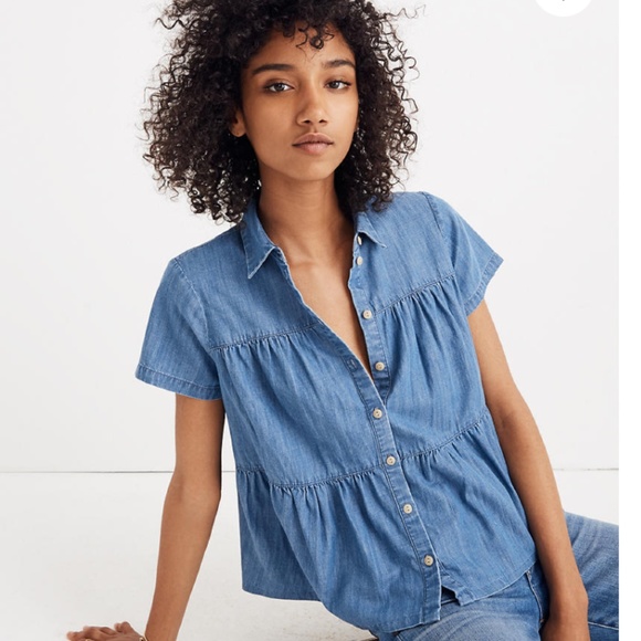 Madewell Tops - Madewell Denim Seamed Button-Down Shirt XS NWT